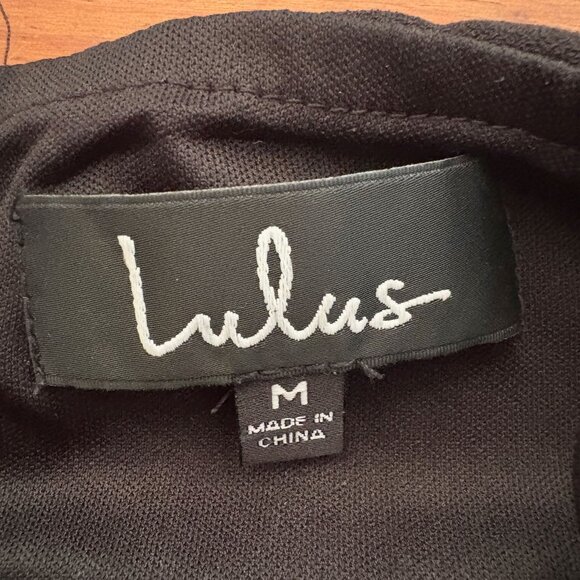 LULUS LITTLE BLACK DRESS- SPAGHETTI STRAP SURPLICE SHEATH DRESS SIZE MED - - Picture 4 of 5